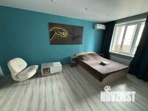 1-к квартира, посуточно, 40м2, 3/25 этаж