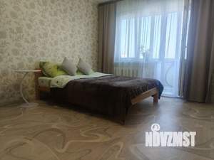 1-к квартира, посуточно, 34м2, 8/10 этаж