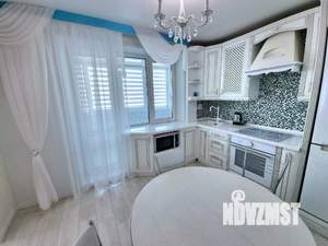 1-к квартира, посуточно, 54м2, 1/1 этаж