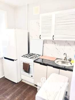 2-к квартира, посуточно, 45м2, 1/10 этаж