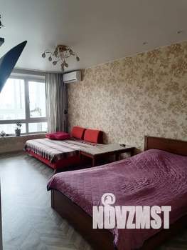 Студия квартира, посуточно, 36м2, 9/9 этаж