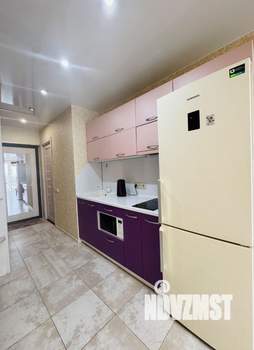 Студия квартира, посуточно, 30м2, 11/18 этаж