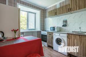 1-к квартира, посуточно, 32м2, 3/5 этаж