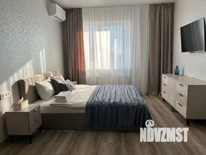 1-к квартира, посуточно, 40м2, 6/16 этаж