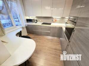 3-к квартира, посуточно, 73м2, 3/9 этаж