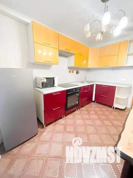1-к квартира, посуточно, 35м2, 4/10 этаж