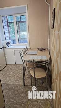 1-к квартира, посуточно, 31м2, 4/9 этаж