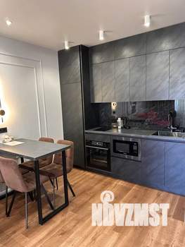 1-к квартира, посуточно, 40м2, 8/25 этаж