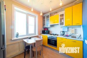 1-к квартира, посуточно, 32м2, 9/10 этаж