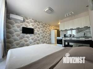 Студия квартира, посуточно, 28м2, 15/19 этаж