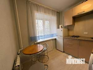 2-к квартира, посуточно, 50м2, 1/5 этаж