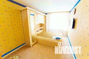 3-к квартира, посуточно, 60м2, 2/3 этаж