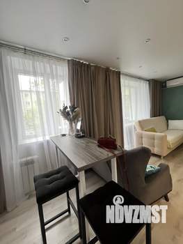 Студия квартира, посуточно, 33м2, 2/5 этаж