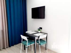 1-к квартира, посуточно, 33м2, 7/25 этаж