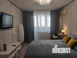 1-к квартира, посуточно, 34м2, 8/10 этаж