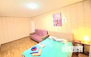 1-к квартира, посуточно, 33м2, 1/1 этаж