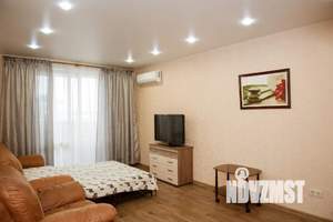 1-к квартира, посуточно, 41м2, 5/25 этаж