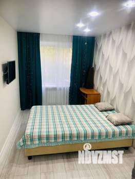 2-к квартира, посуточно, 50м2, 1/1 этаж