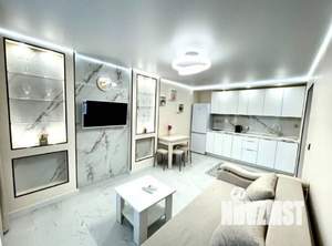 1-к квартира, посуточно, 54м2, 1/1 этаж