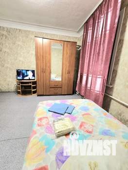 1-к квартира, посуточно, 32м2, 1/3 этаж