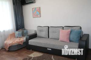 1-к квартира, посуточно, 35м2, 8/10 этаж