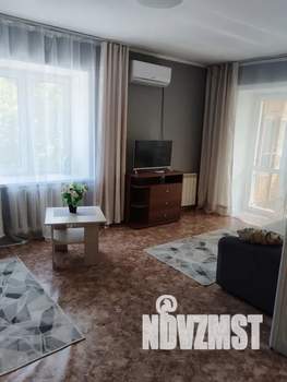 1-к квартира, посуточно, 28м2, 2/5 этаж