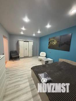 1-к квартира, посуточно, 40м2, 3/25 этаж