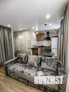 Студия квартира, посуточно, 31м2, 3/5 этаж