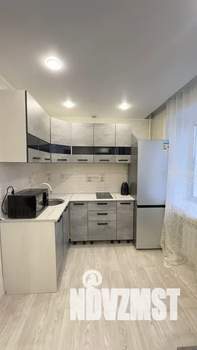 Студия квартира, посуточно, 40м2, 4/5 этаж