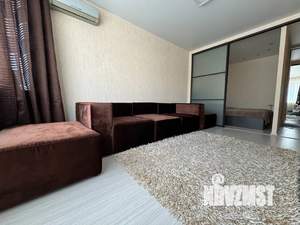 1-к квартира, посуточно, 40м2, 3/18 этаж