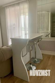 1-к квартира, посуточно, 50м2, 1/1 этаж