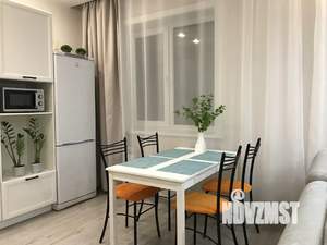 1-к квартира, посуточно, 42м2, 23/25 этаж