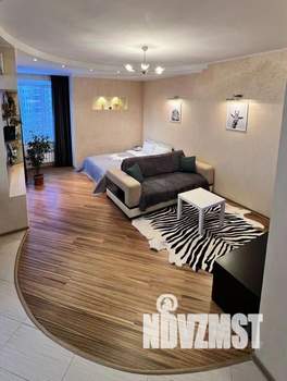 1-к квартира, посуточно, 51м2, 1/1 этаж