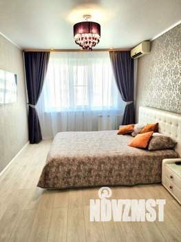 1-к квартира, посуточно, 54м2, 1/1 этаж