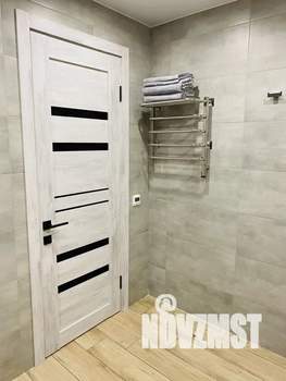 Студия квартира, посуточно, 31м2, 1/9 этаж