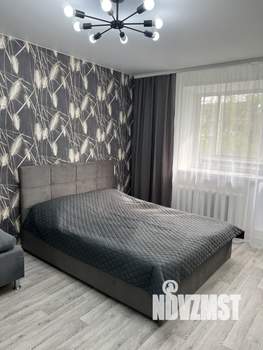 1-к квартира, посуточно, 32м2, 3/5 этаж