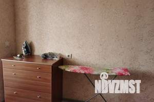 1-к квартира, посуточно, 43м2, 10/10 этаж