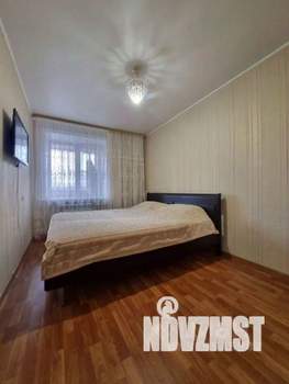 2-к квартира, посуточно, 50м2, 1/1 этаж