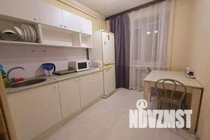 1-к квартира, посуточно, 36м2, 1/9 этаж