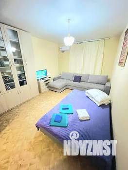 1-к квартира, посуточно, 40м2, 1/4 этаж