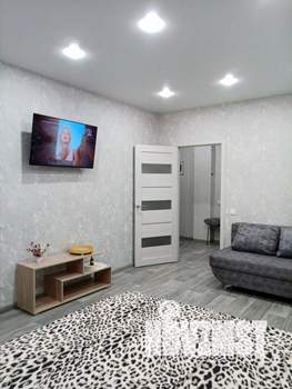 2-к квартира, посуточно, 43м2, 1/1 этаж