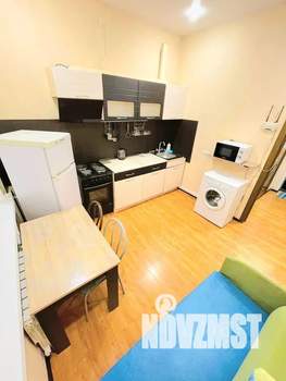 1-к квартира, посуточно, 37м2, 3/3 этаж