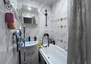 3-к квартира, на длительный срок, 48м2, 1/5 этаж