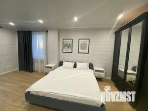 1-к квартира, посуточно, 64м2, 23/25 этаж