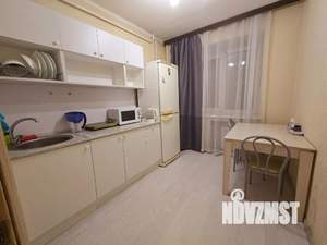 1-к квартира, посуточно, 40м2, 1/10 этаж