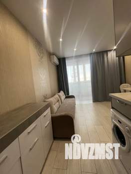 Студия квартира, посуточно, 30м2, 4/25 этаж