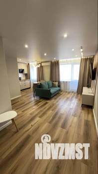 1-к квартира, посуточно, 53м2, 1/1 этаж