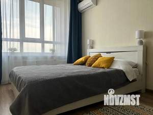 1-к квартира, посуточно, 38м2, 7/17 этаж