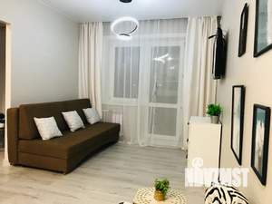 2-к квартира, посуточно, 42м2, 12/25 этаж