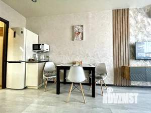 1-к квартира, посуточно, 40м2, 18/25 этаж